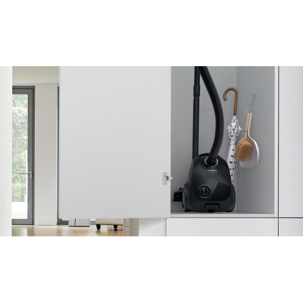 Пилосос Bosch BGBS2LB1
